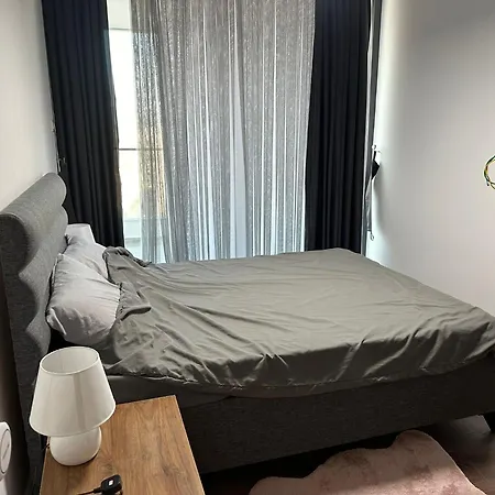 Grand Sapphire Apartment